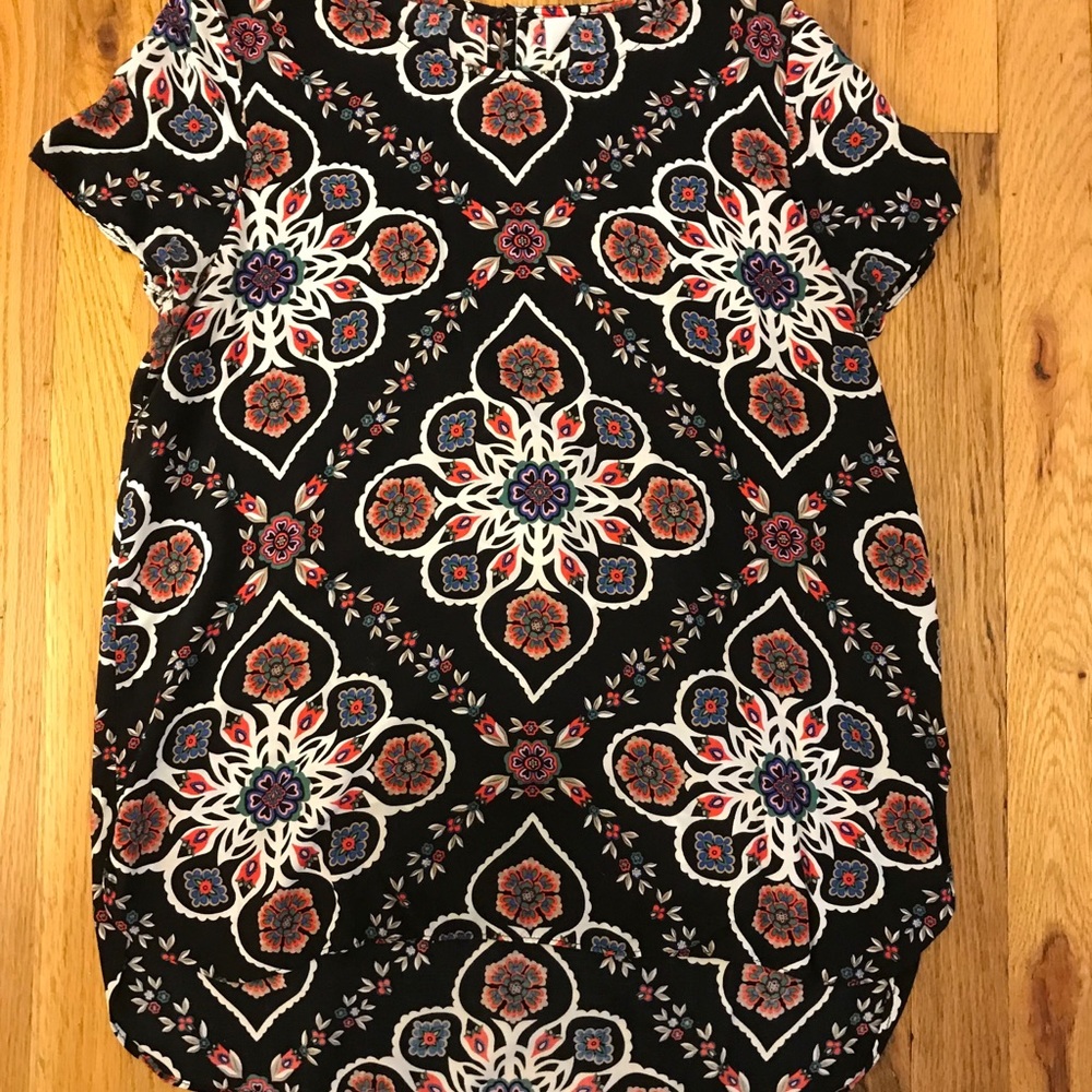 Old Navy Patterned Blouse